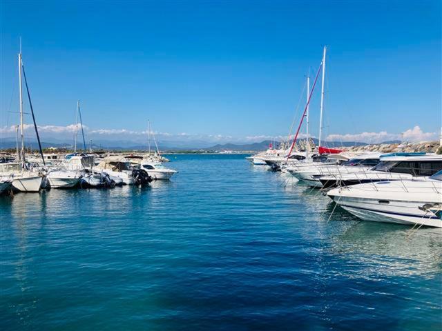 Villa Climatisee Calme Avec Piscine Partagee Saint Aygulf/frejus